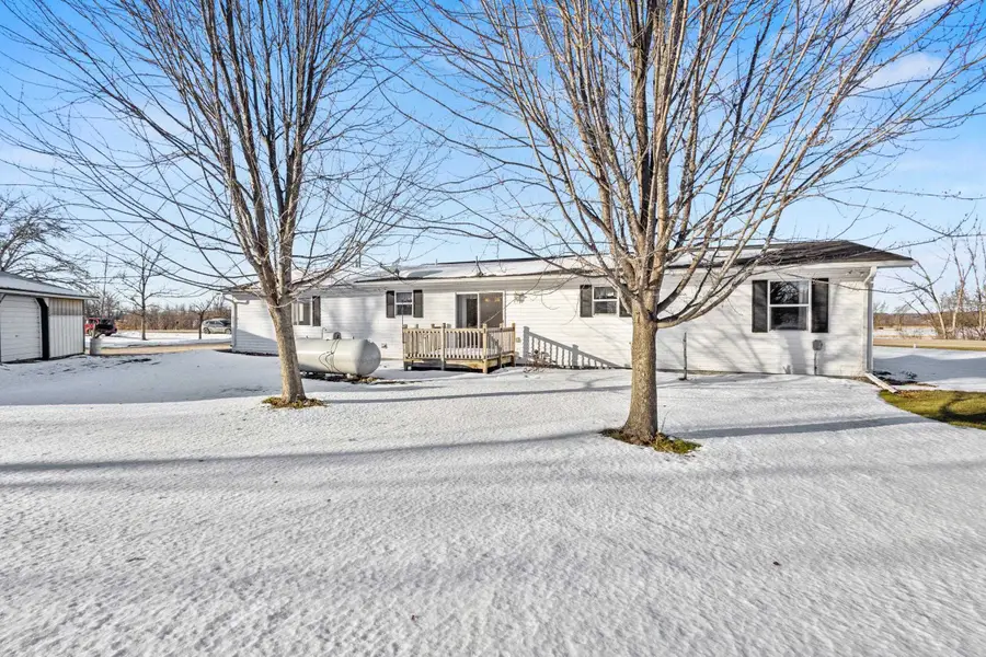 3286 County Road E, Omro, WI 54963 - Image #3