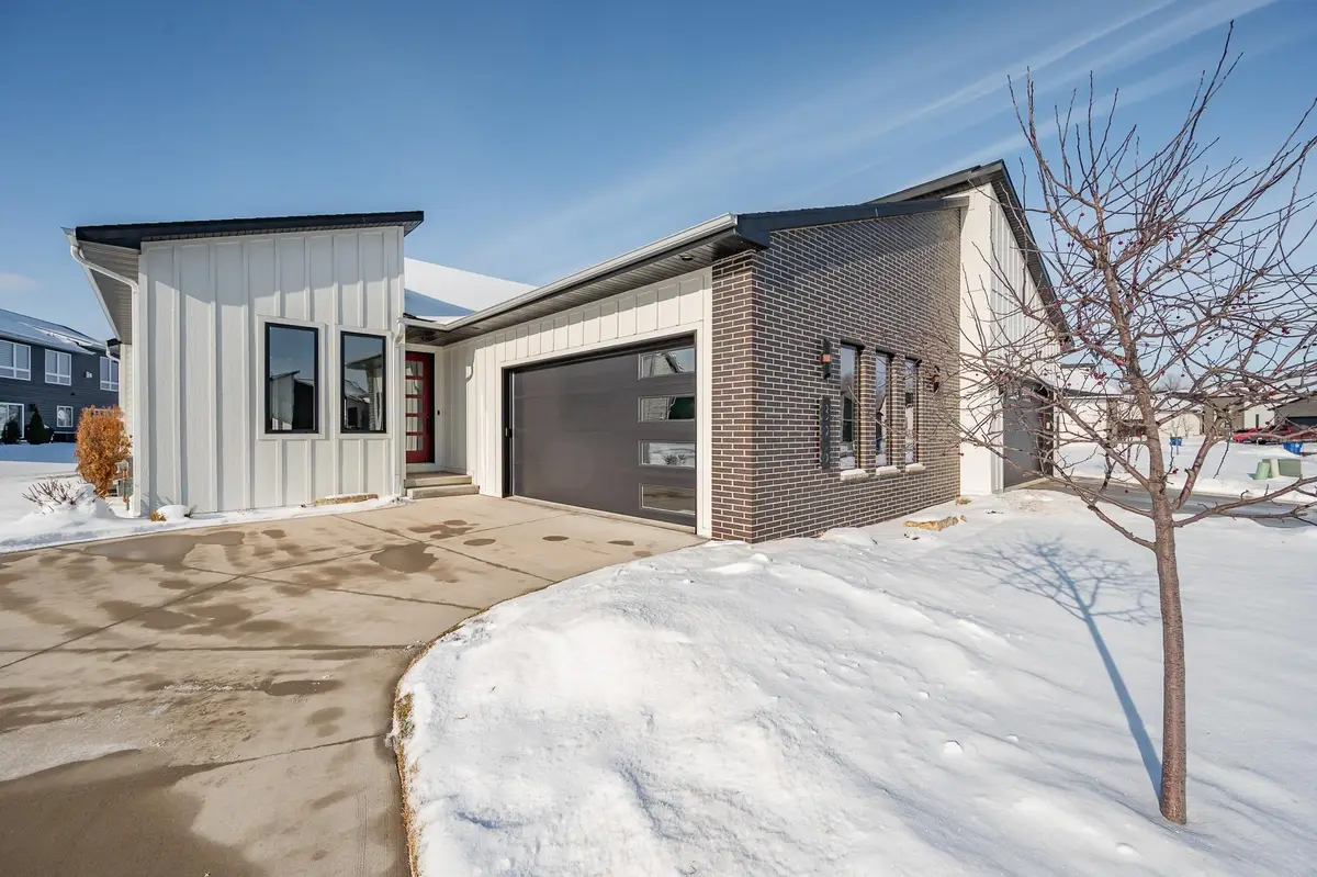 396 Aldon Circle, Green Bay, WI 54304 - Image #1