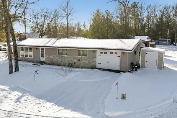 W6525 Mork Road, SHAWANO, WI 54166