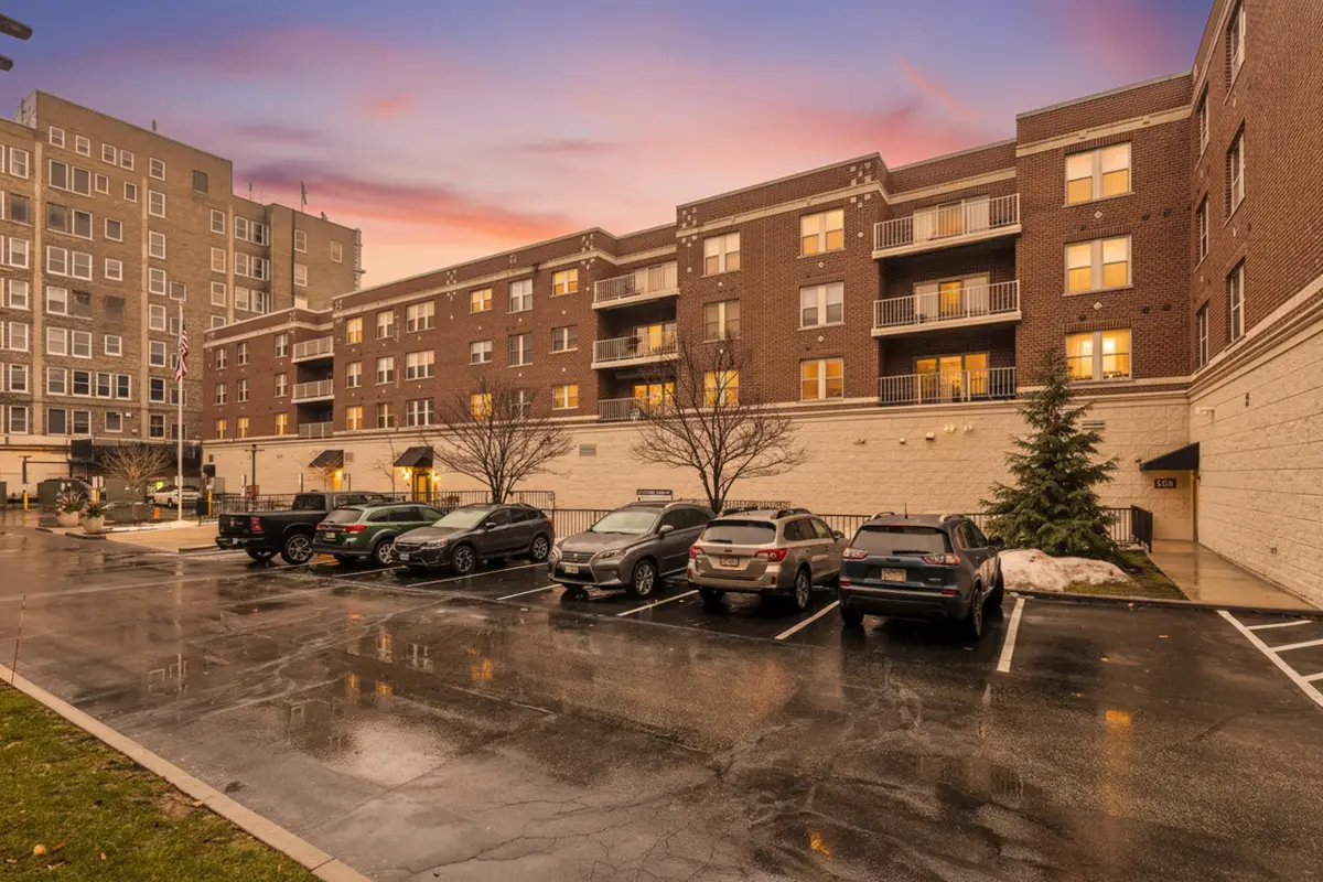 118 S Washington Street #335A, Green Bay, WI 54301 - Image #1