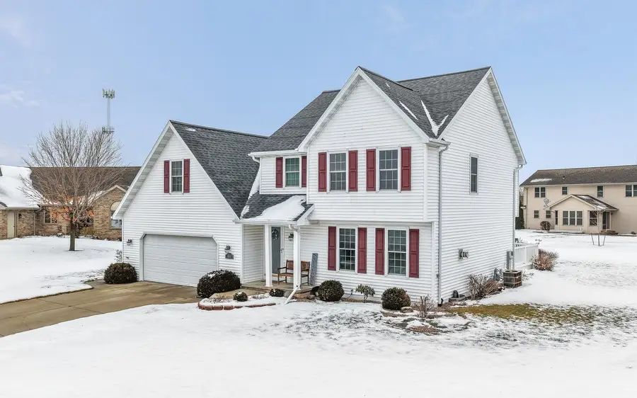 1919 Sagebrush Way, Green Bay, WI 54311-5037 - Image #2