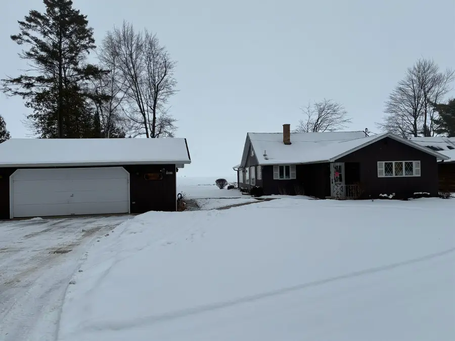 N6120 Cattau Beach Court, Shawano, WI 54166 - Image #2