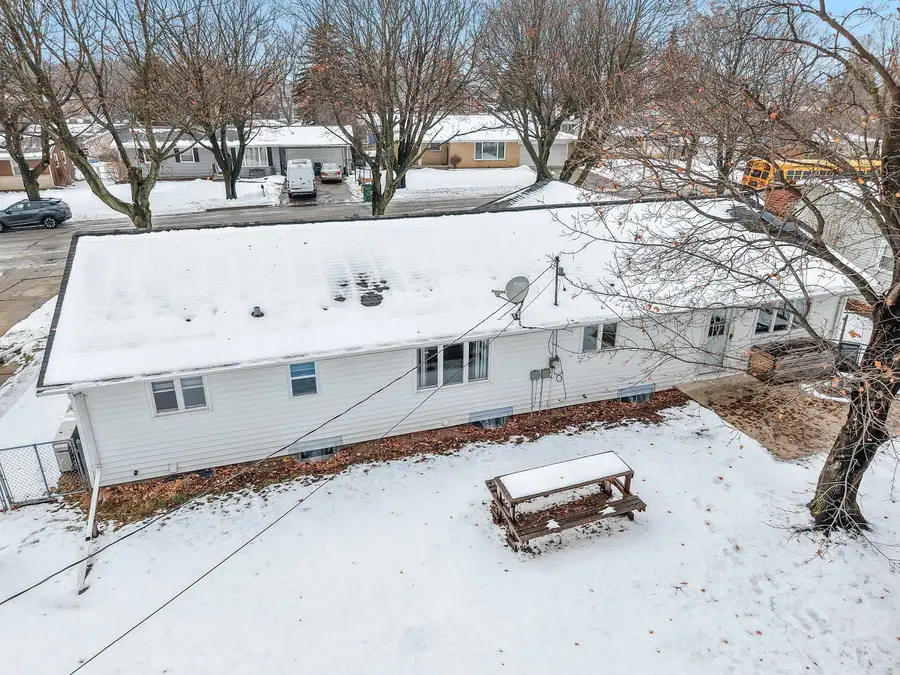 1159 Michaline Drive, Green Bay, WI 54304-2066 - Image #2