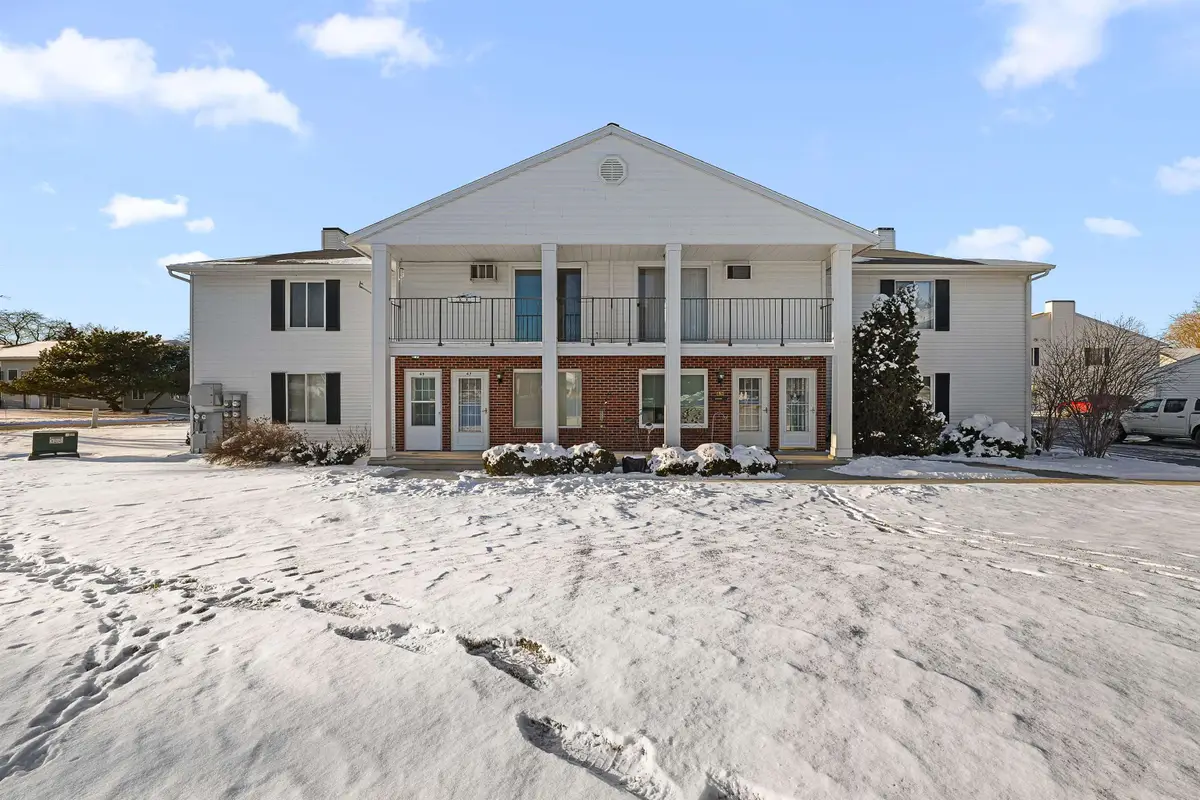 49 University Drive, Fond Du Lac, WI 54935 - Image #1