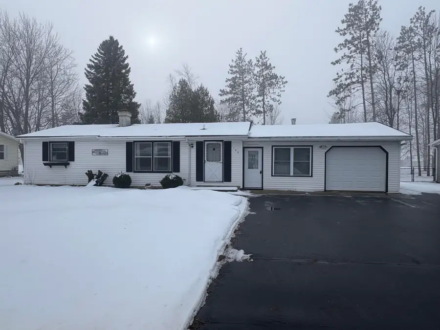 106 W Baehr Street, Cecil, WI 54111 - Image #2