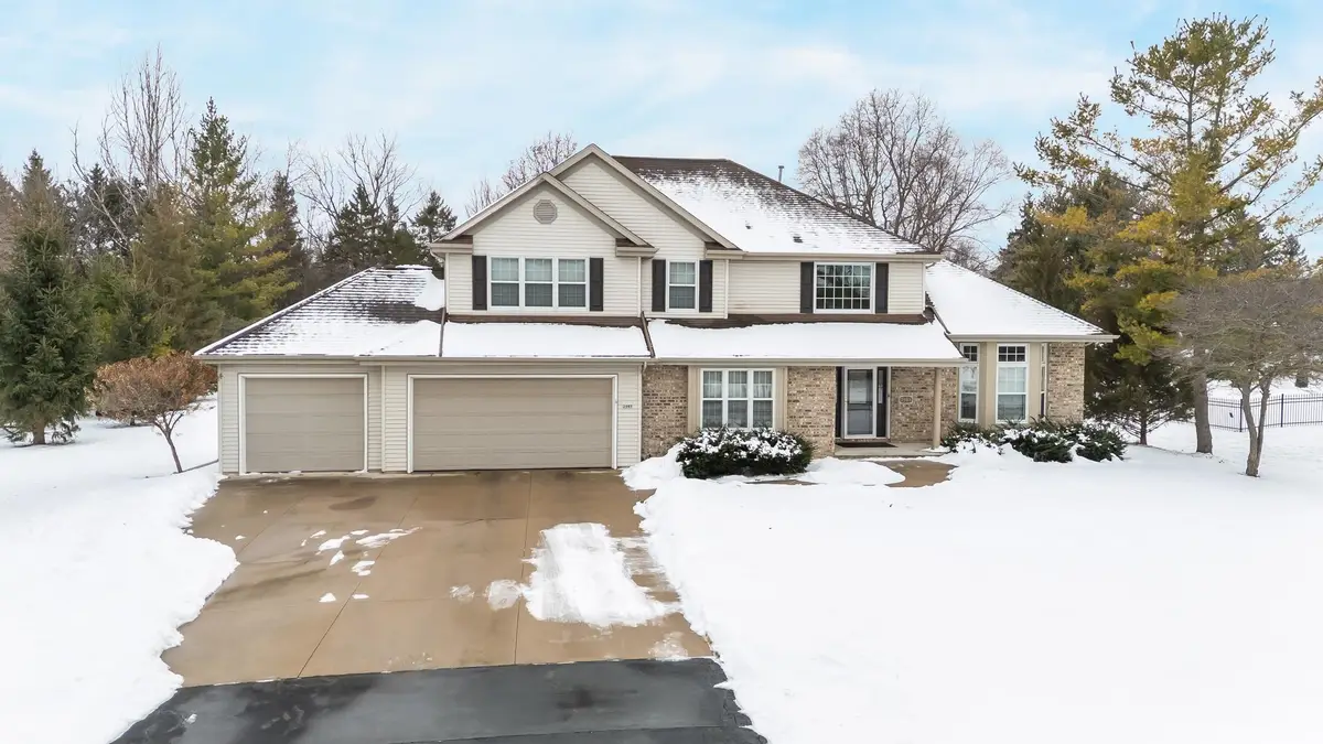 2985 Pine Ridge Road, Oshkosh, WI 54904 - Image #1