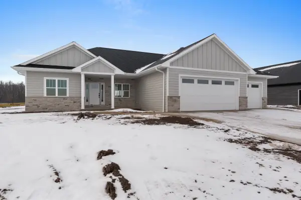 113 Beckerae Court, WRIGHTSTOWN, WI 54180