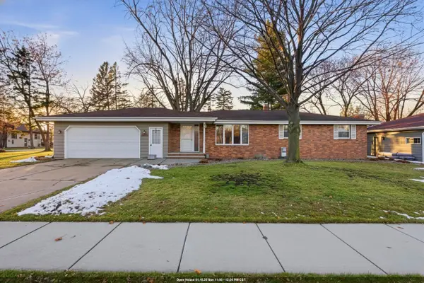 533 Carol Lynn Drive, LITTLE CHUTE, WI 54140