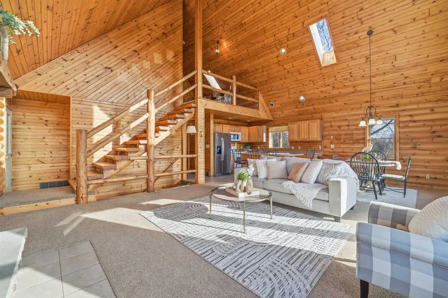 N1716 Winchester Road, Hortonville, WI 54944 - Image #3