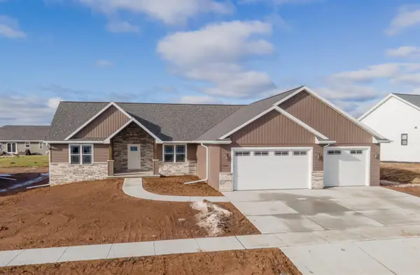 5735 N Acadia Drive, APPLETON, WI 54913