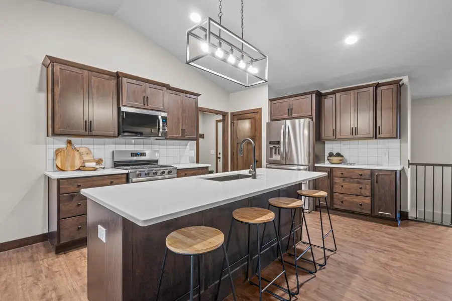 W7043 Otis Drive, Greenville, WI 54942 - Image #2