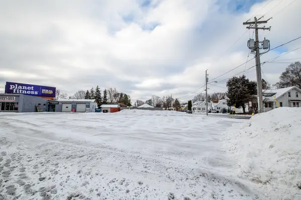 1662 Main Street, GREEN BAY, WI 54302-2629