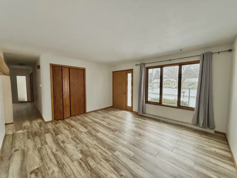 318 Sacramento Street, Berlin, WI 54923 - Image #2