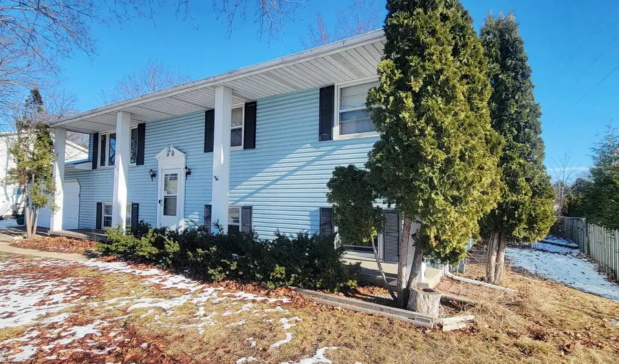 517 Menlo Park Road, Green Bay, WI 54302-4834 - Image #3