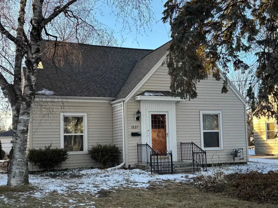 1827 N Alvin Street, Appleton, WI 54911 - Image #2