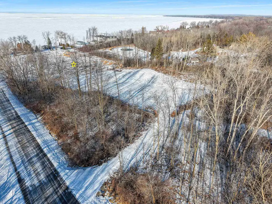 Sun N Surf Drive #3, Luxemburg, WI 54217-9551 - Image #3