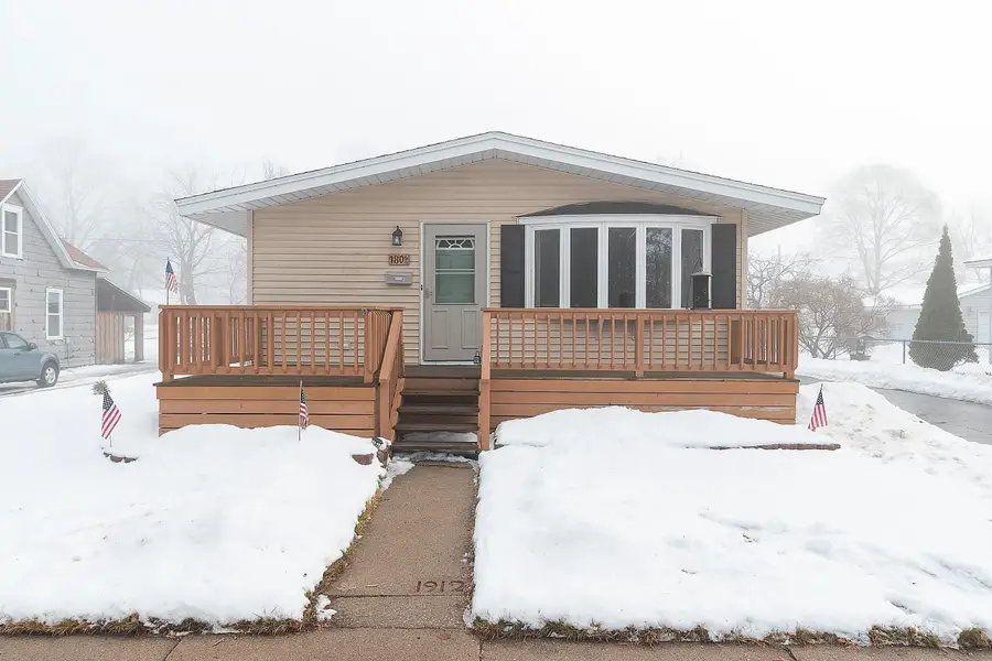 180 N Beebe Avenue, Peshtigo, WI 54157 - Image #2