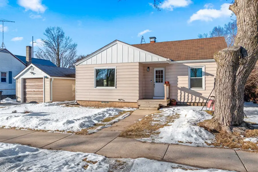 725 Maiden Lane, Shawano, WI 54166 - Image #2