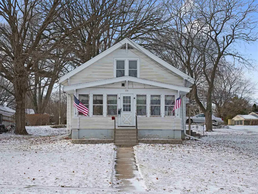 234 S Jefferson Street, Waterford, WI 53185 - Image #2