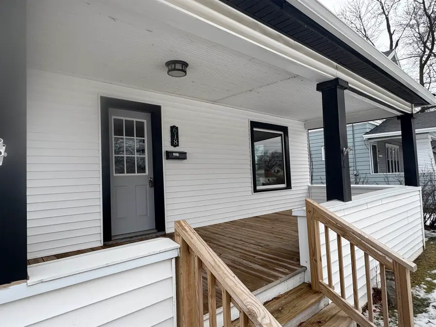 618 E Division Street, Shawano, WI 54166 - Image #3
