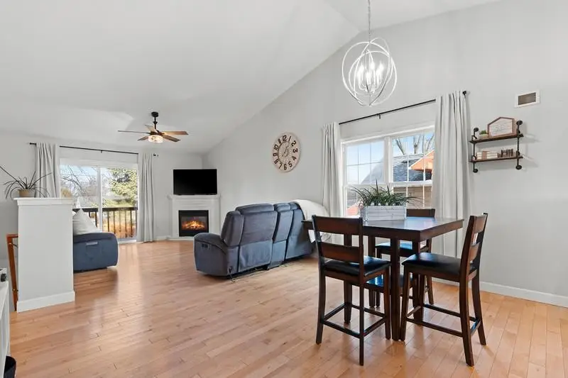 616 W 10th Street, Kaukauna, WI 54130 - Image #2