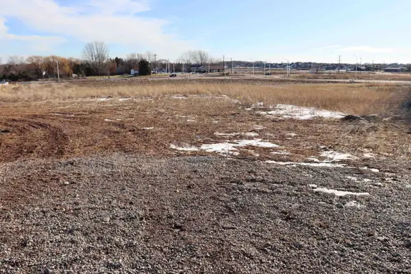 Meadow Park Drive #2, GREENVILLE, WI 54942