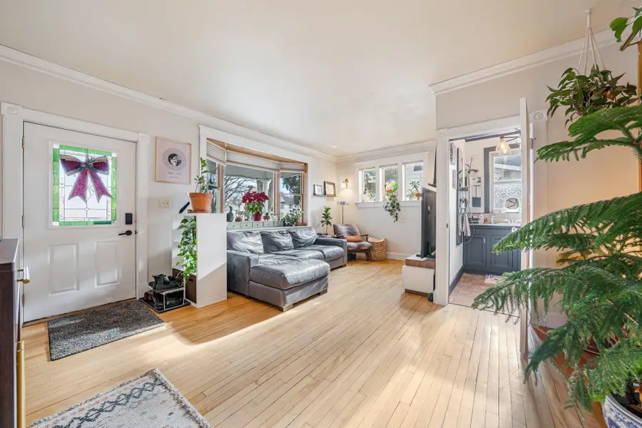 517 S Locust Street, Appleton, WI 54914 - Image #3