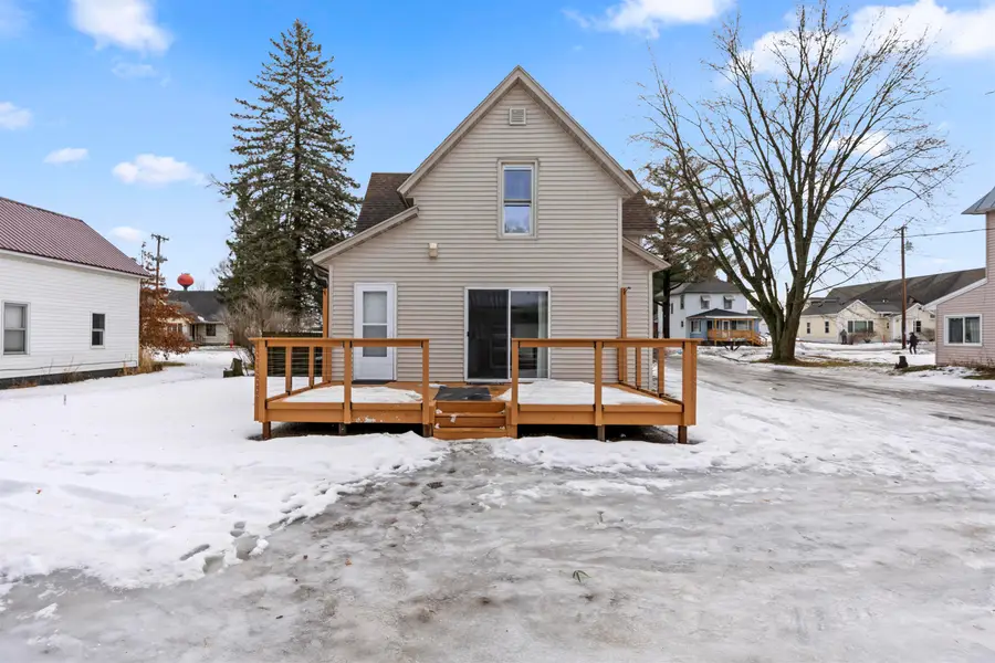 703 Depot Street, Manawa, WI 54949 - Image #3