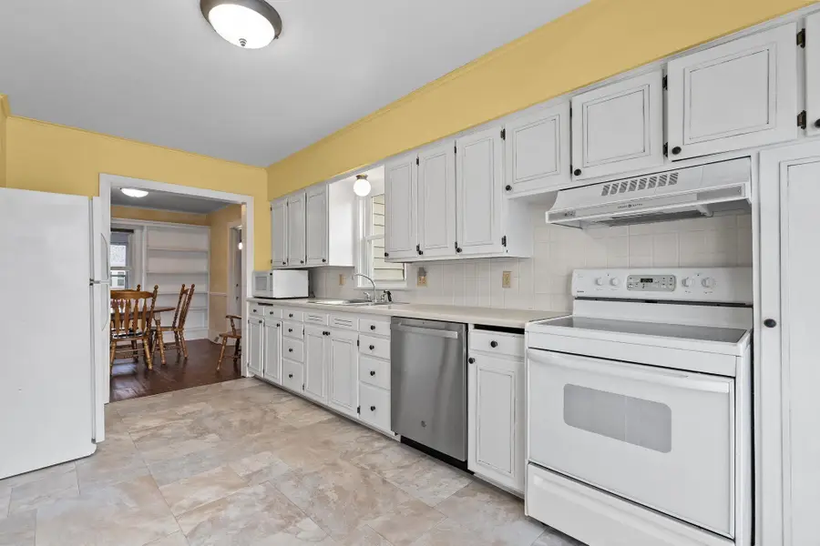 108 E Millard Street, New London, WI 54961-1853 - Image #2