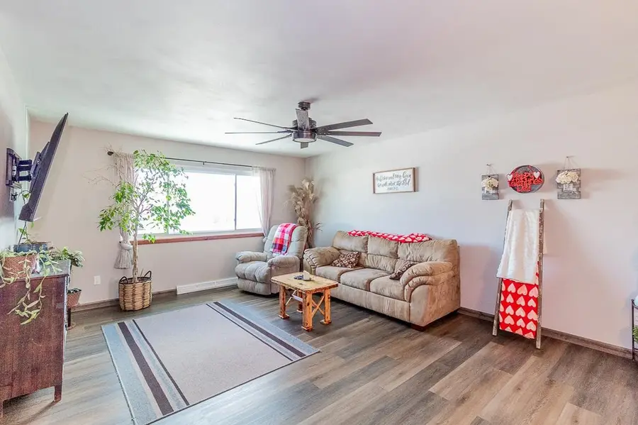 113 William Court, Hortonville, WI 54944-9273 - Image #3