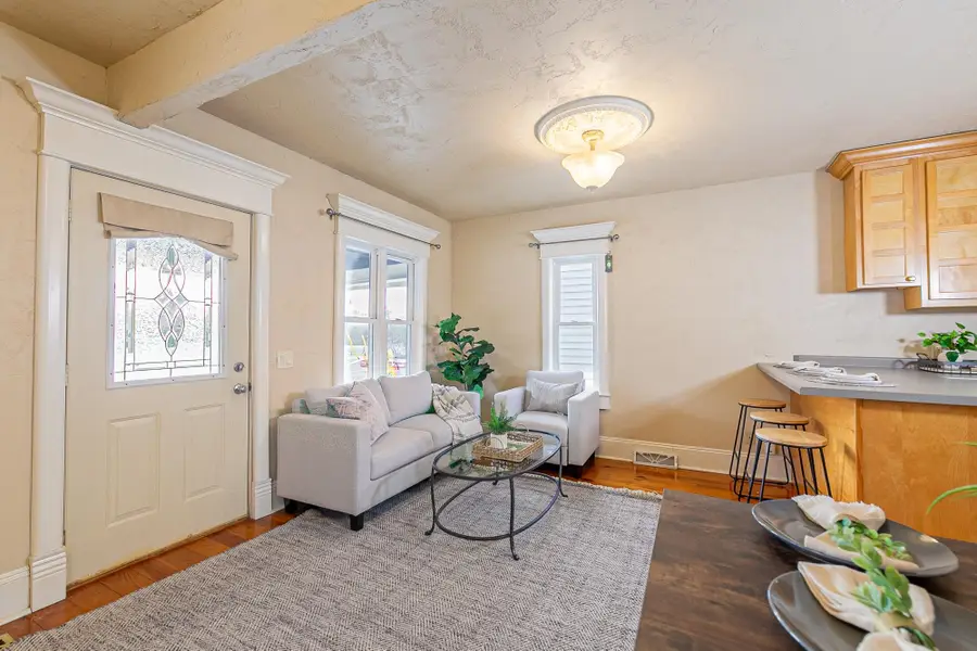 1424 E College Avenue, Appleton, WI 54915 - Image #3