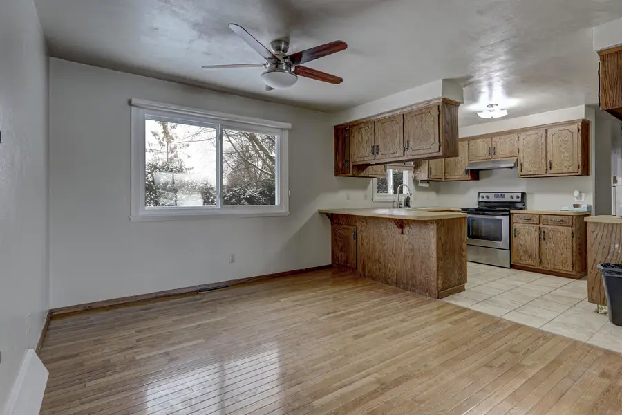 1807 E Wisconsin Avenue, Kaukauna, WI 54130 - Image #3