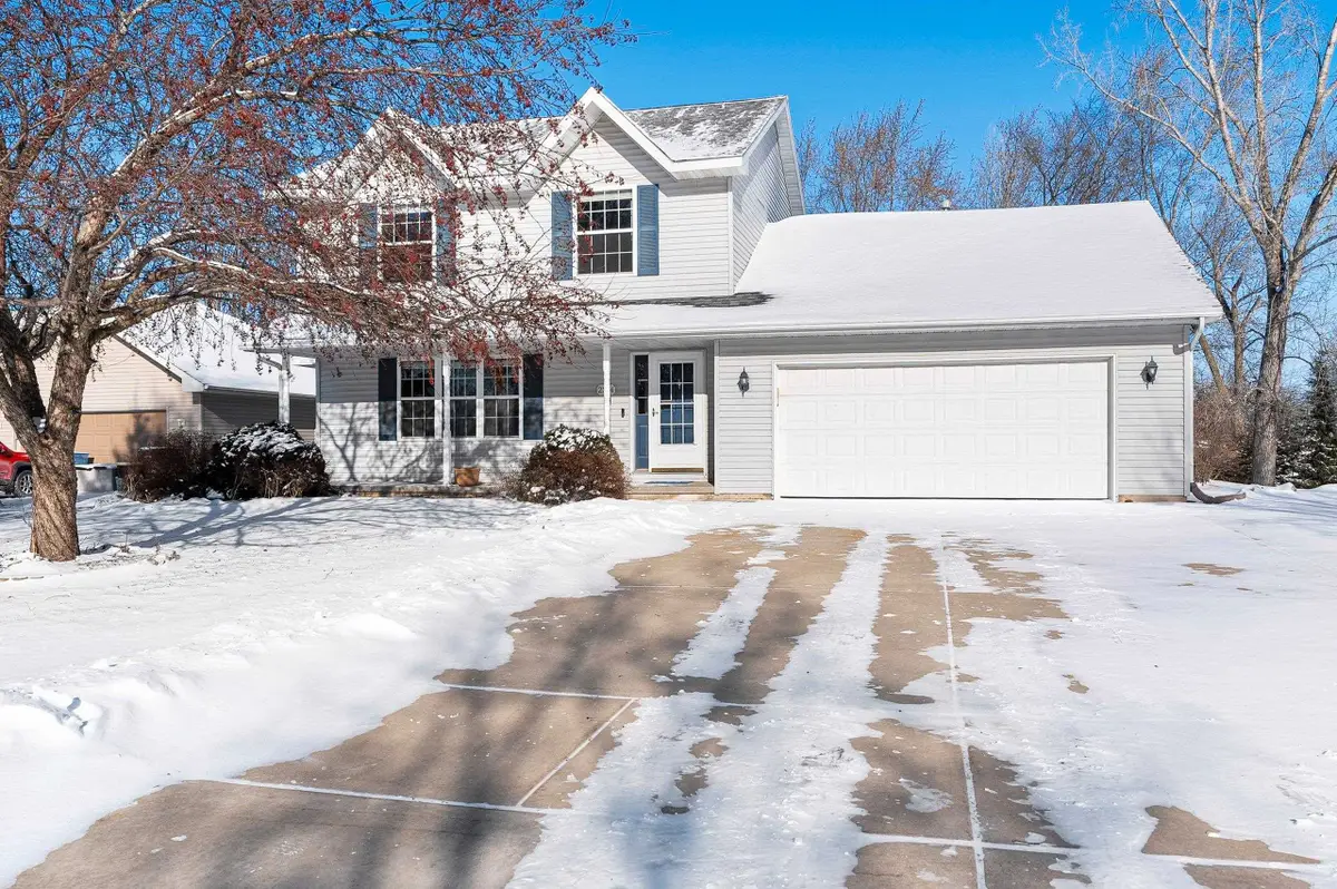 2374 Yolanda Circle, Green Bay, WI 54303 - Image #1