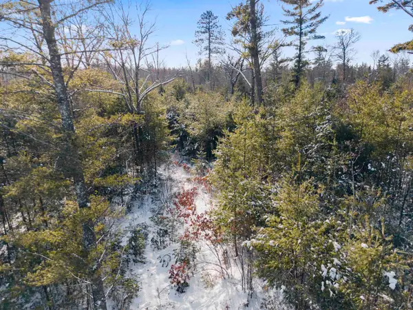 Meadowbrook Lane, ATHELSTANE, WI 54104