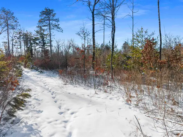 Meadowbrook Lane, ATHELSTANE, WI 54104