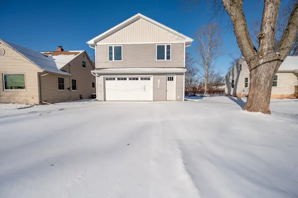 1230 Goodell Street, GREEN BAY, WI 54301