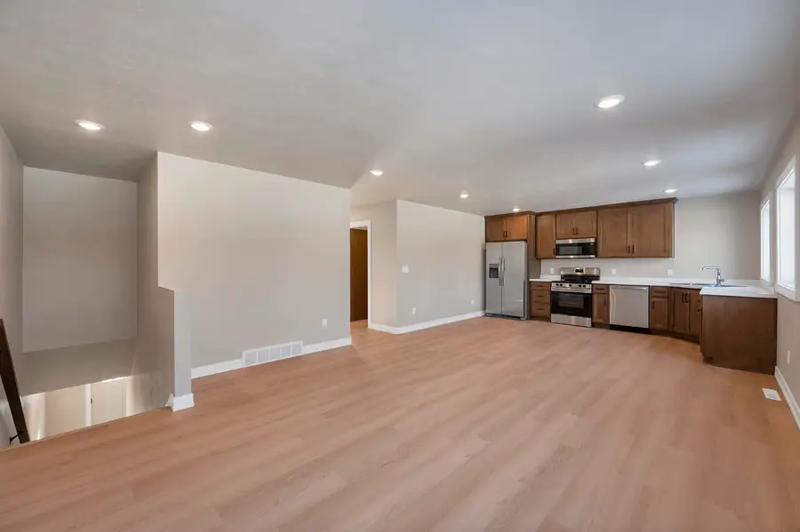 1230 Goodell Street, Green Bay, WI 54301 - Image #2