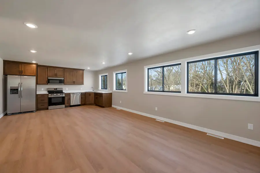 1230 Goodell Street, Green Bay, WI 54301 - Image #3