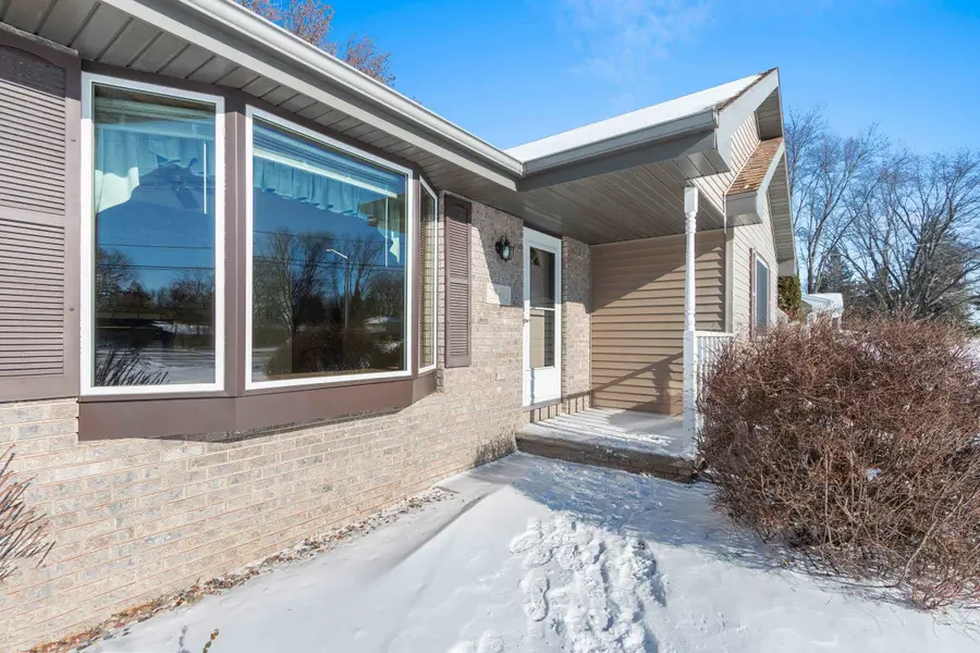 2980 W Northland Avenue, Appleton, WI 54914 - Image #2
