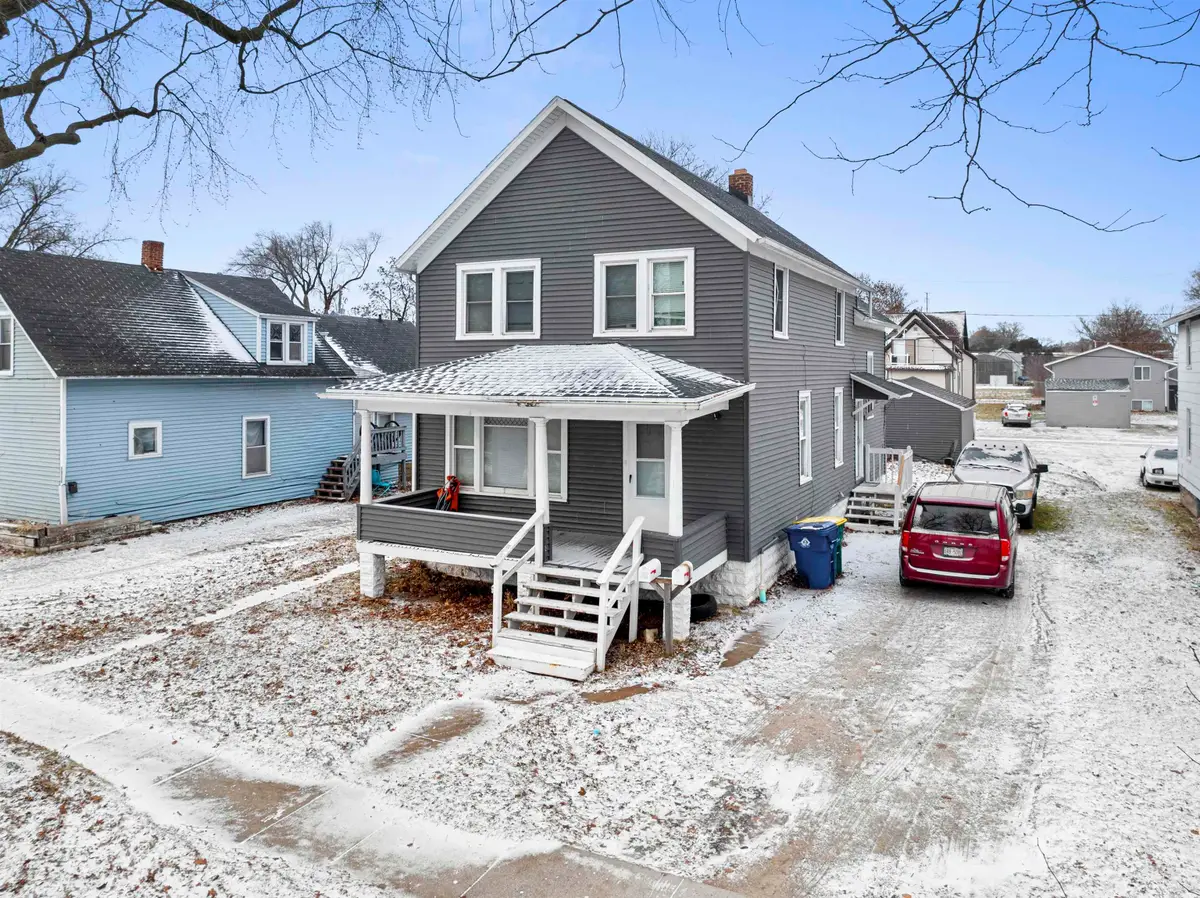 1322 S Broadway, Green Bay, WI 54304-3506 - Image #1