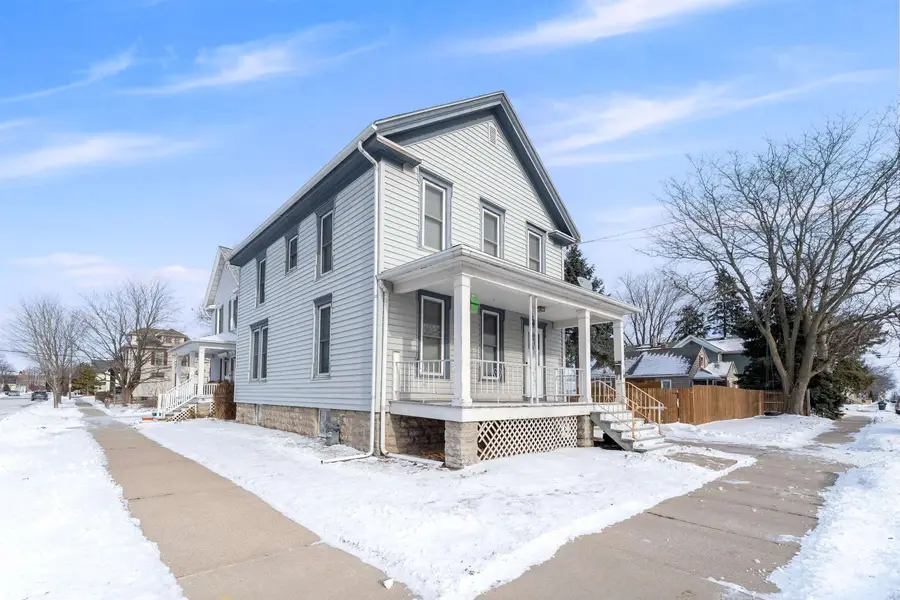 602 Ceape Avenue, Oshkosh, WI 54901-5211 - Image #2