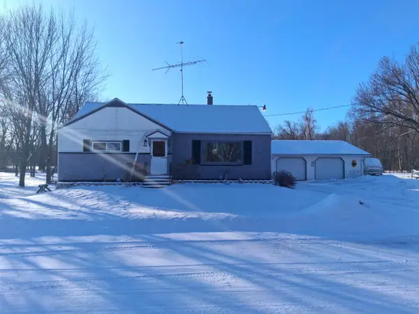 515 E Groninger Street, SURING, WI 54174