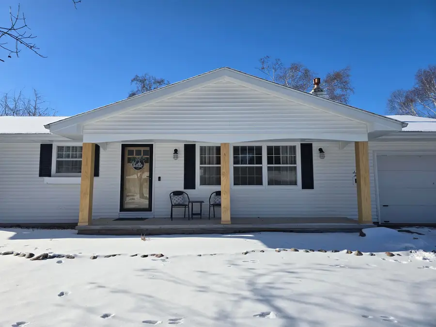 1719 S Seminole Road, Appleton, WI 54914 - Image #2