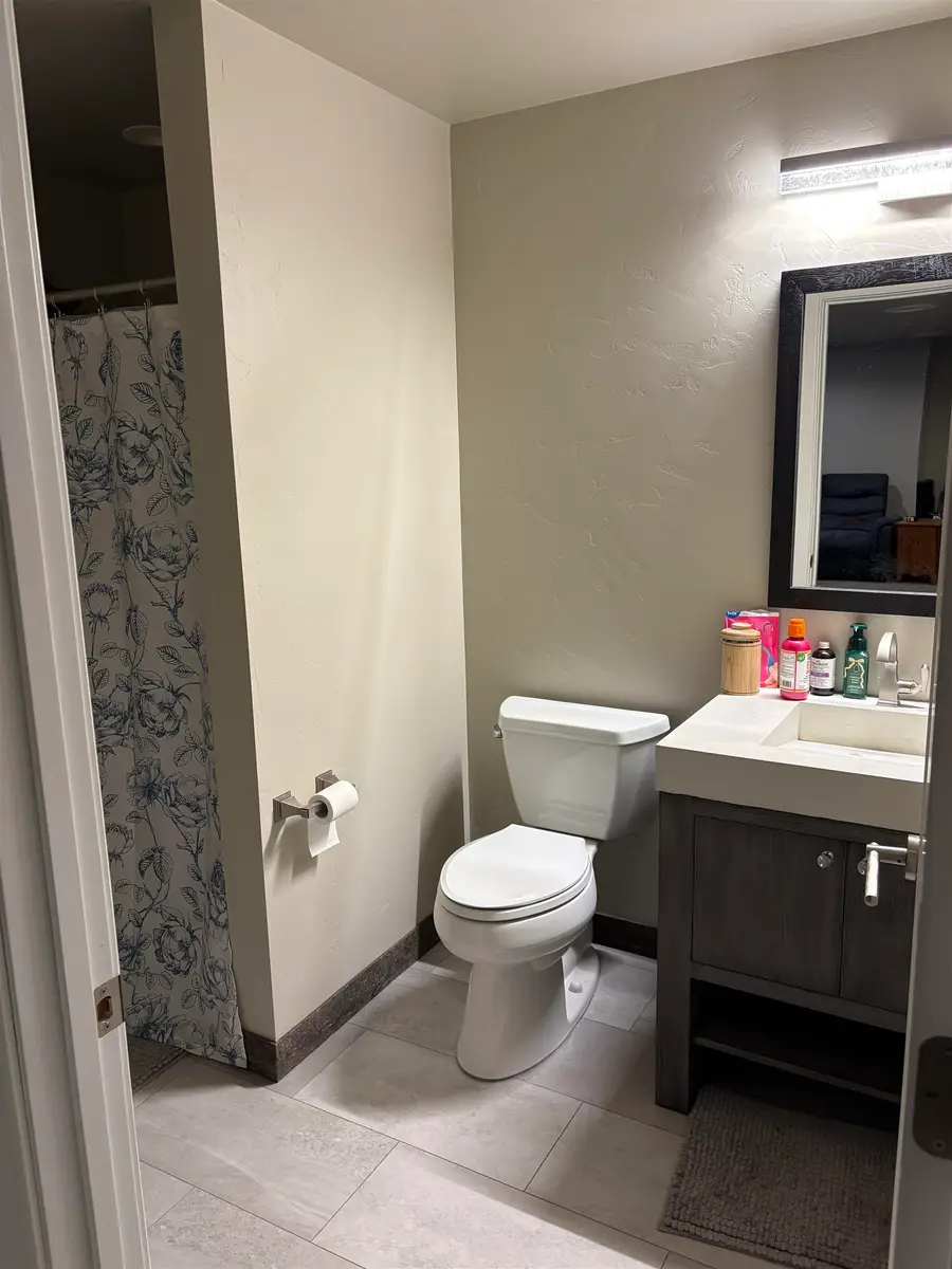 432 S Country Lane, Fond Du Lac, WI 54937-1831 - Image #3