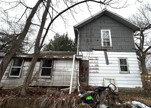 702 E State Street, ALBANY, WI 53502