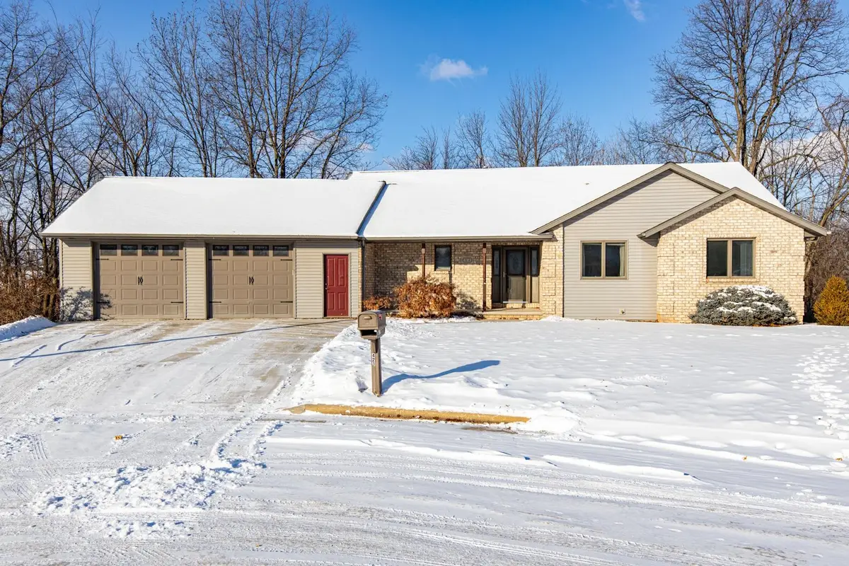 421 Fawnwood Court, Wrightstown, WI 54180 - Image #1