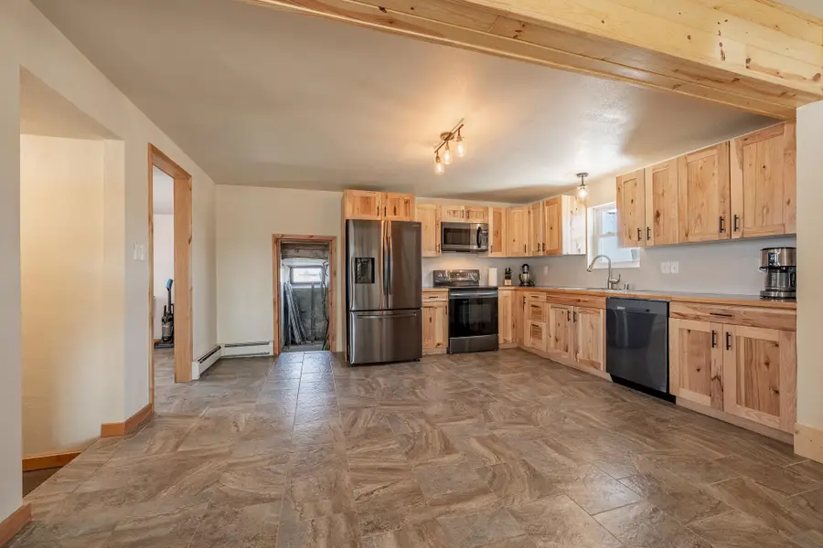 W9356 State Road 76, New London, WI 54961 - Image #3