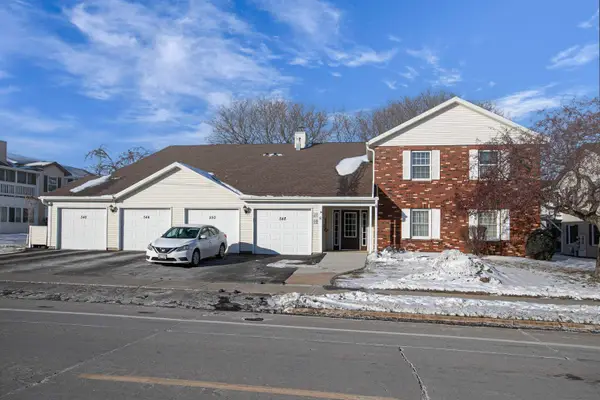 546 W Smith Avenue, OSHKOSH, WI 54901-1875