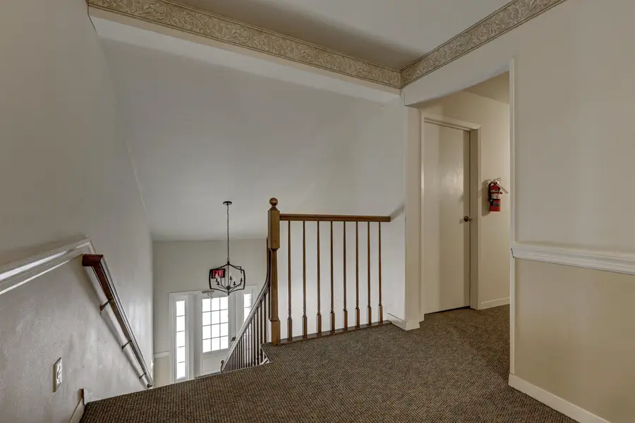 546 W Smith Avenue, Oshkosh, WI 54901-1875 - Image #3