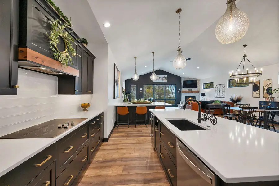 359 Aldon Circle, Green Bay, WI 54304 - Image #3